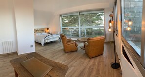 4 Schlafzimmer, Bügeleisen/Bügelbrett, Reisekinderbett, kostenloses WLAN