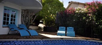 6-room villa with sea view, close to beaches, garden and private pool