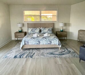 5 habitaciones, tabla de planchar con plancha y wifi gratis 