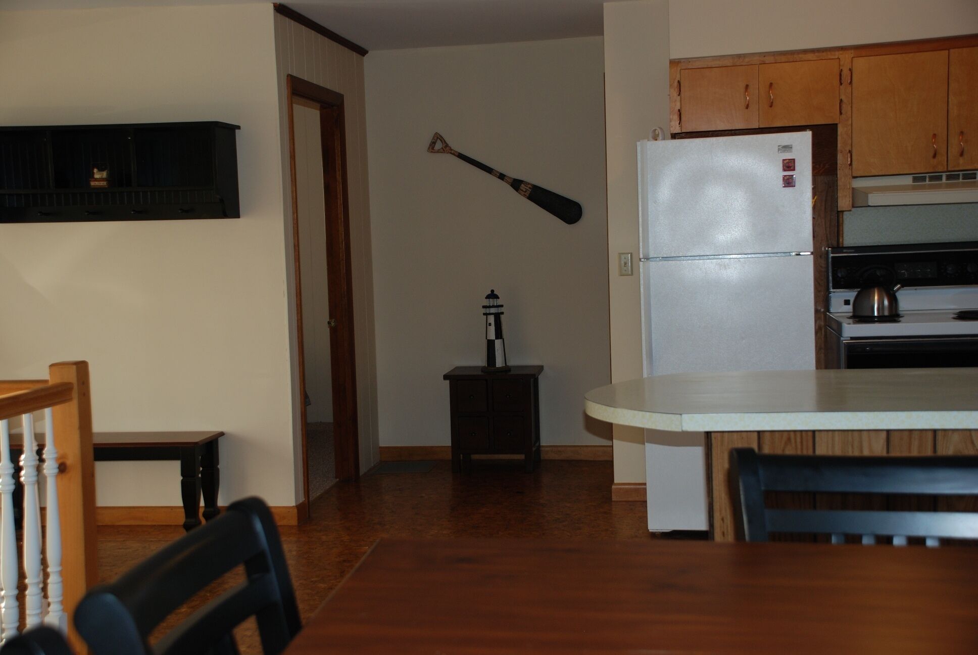 Lakefront Home, Large dock, large yard, waterfront with small beach 