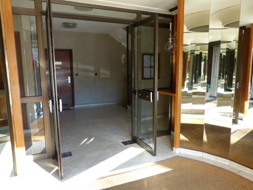 Beautiful 2 rooms, Annecy center, located in the golden triangle.