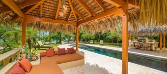 Luxury Private BEACHFRONT Home- BEST Location in Tamarindo!