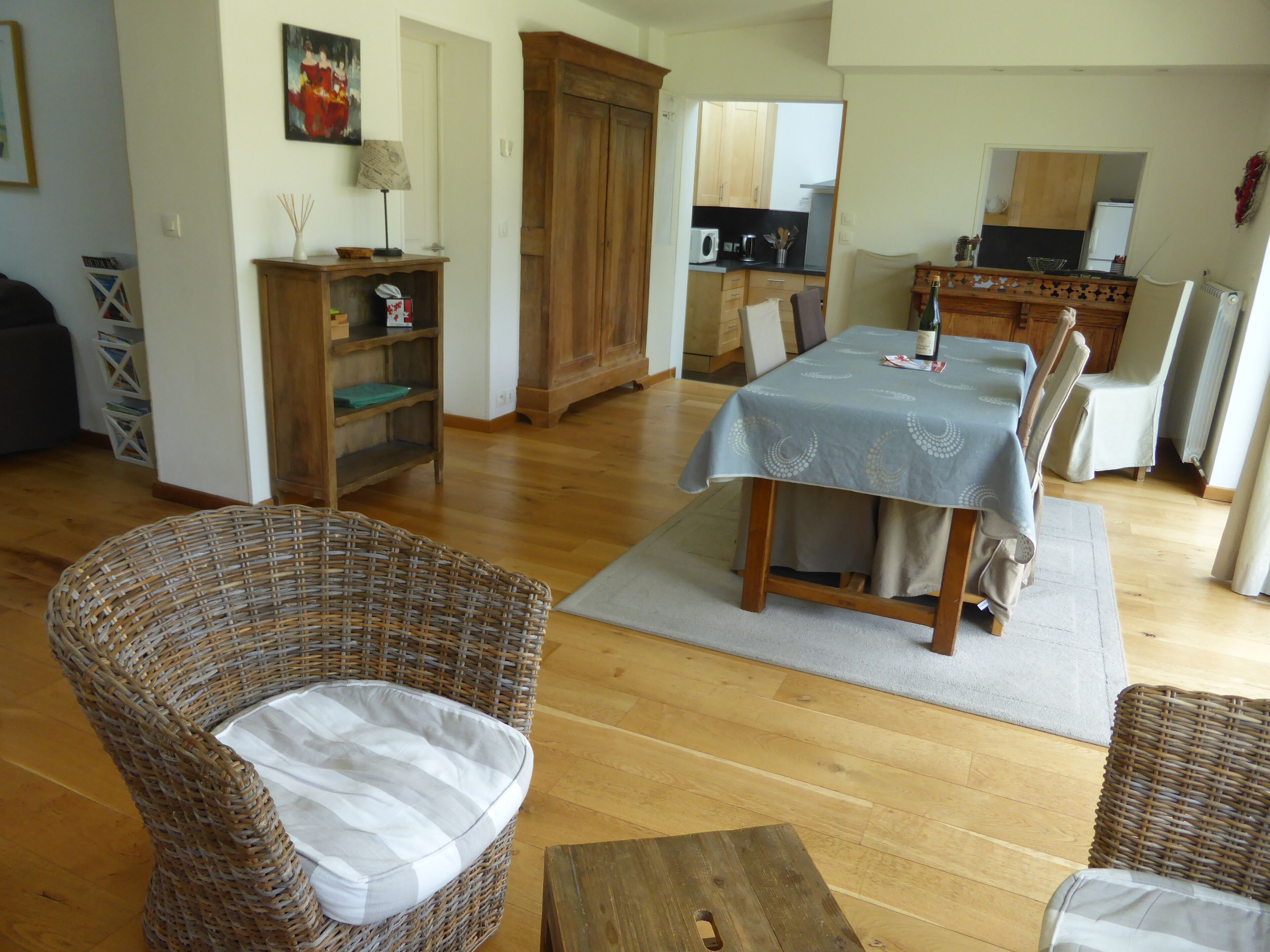 Comfortable house in the heart of Bayeux with garden and private garage