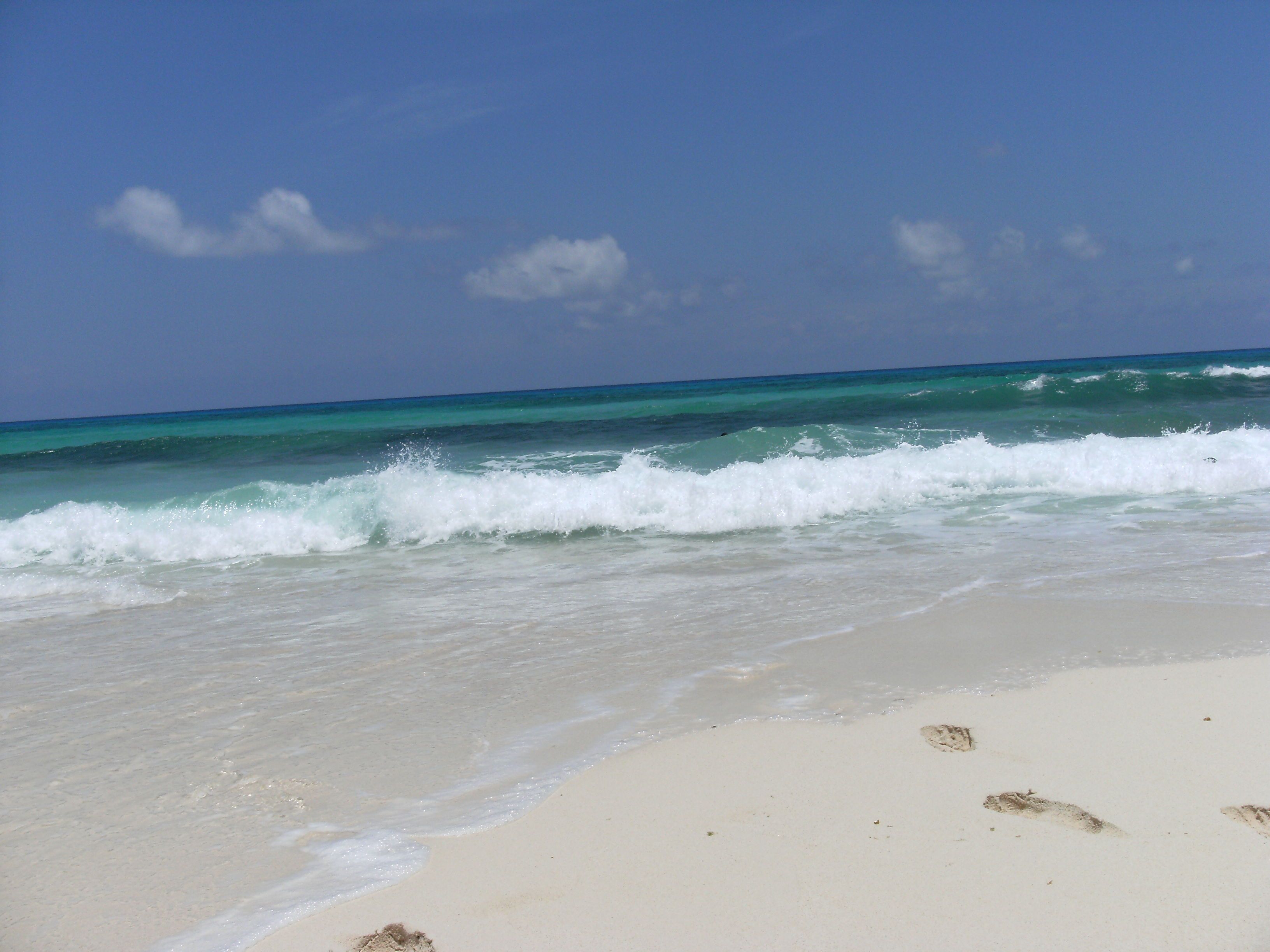 Am Strand, Liegestühle, Strandtücher