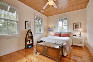 3 bedrooms, iron/ironing board, travel cot, WiFi