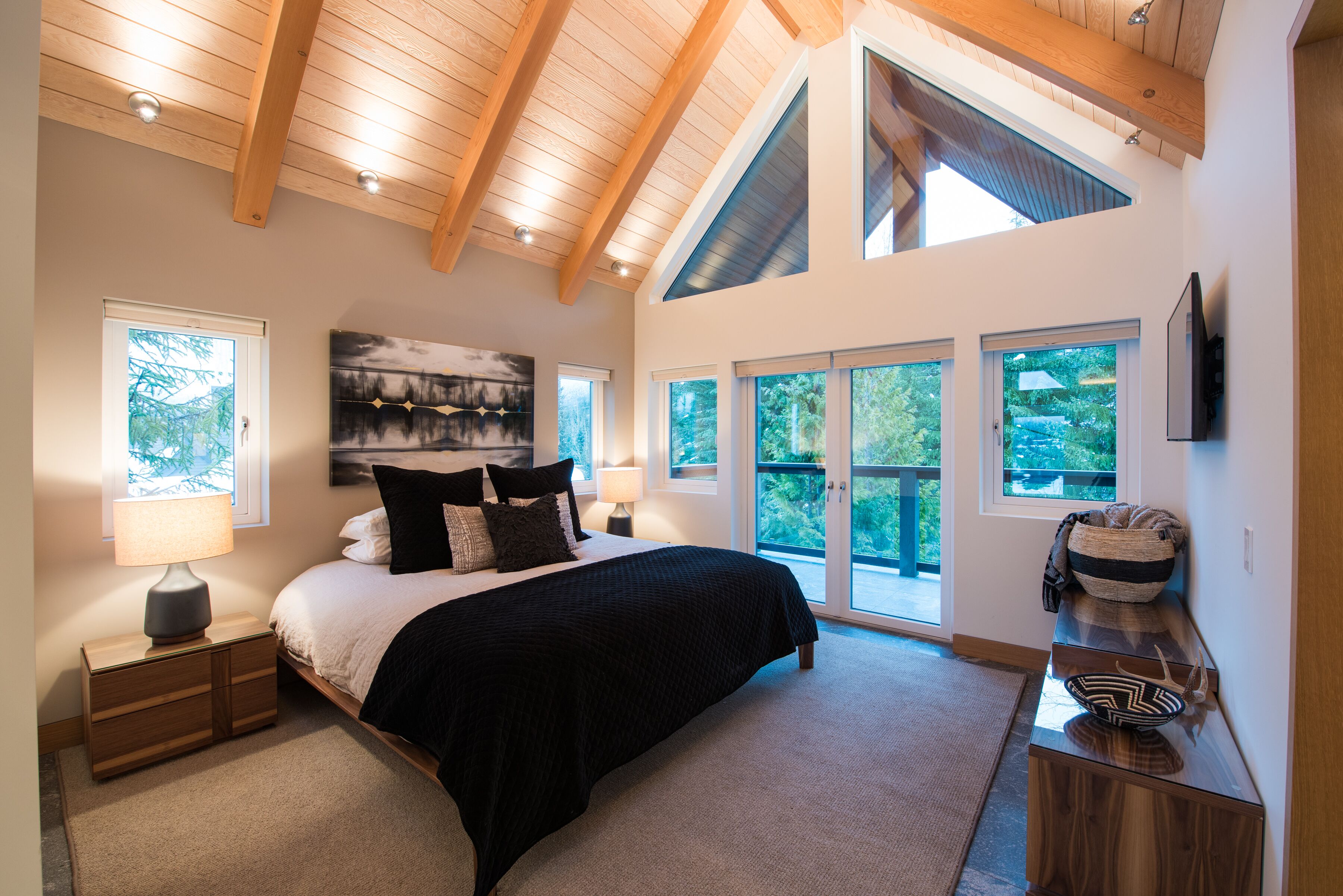 4 Schlafzimmer, Schreibtisch, Bügeleisen/Bügelbrett, kostenloses WLAN