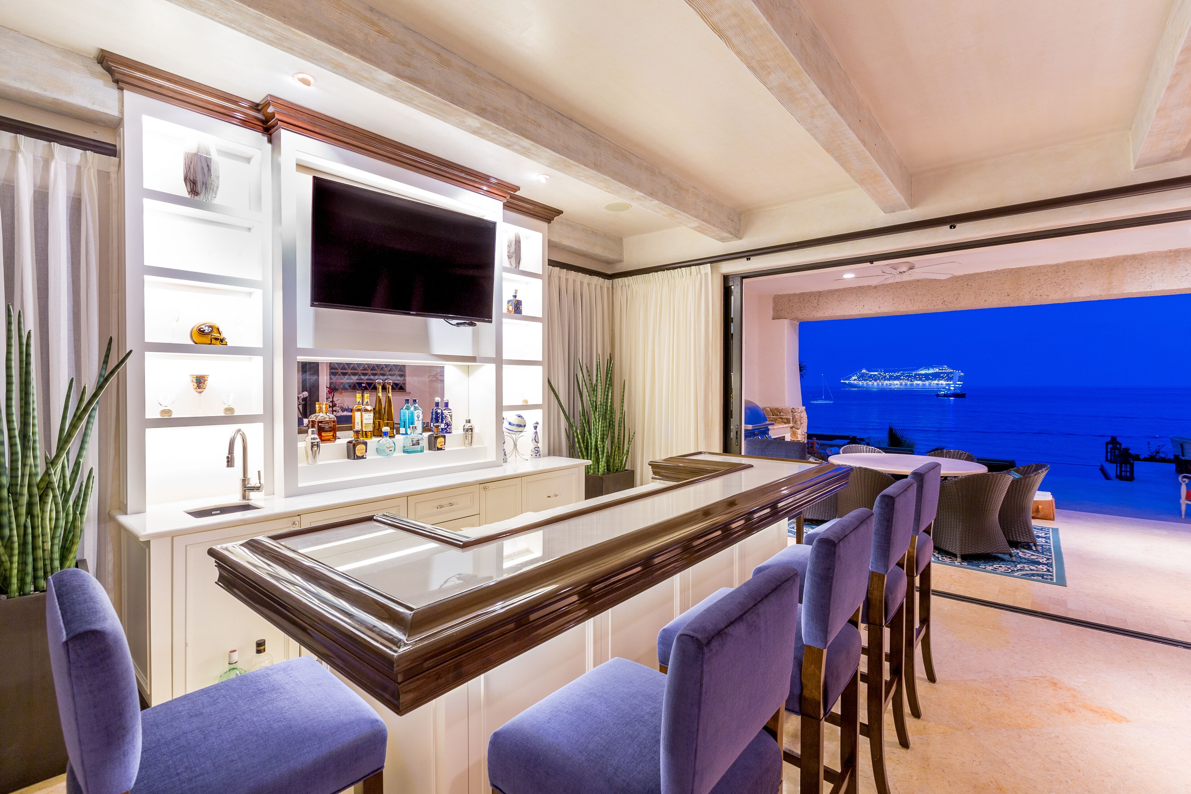 Spend the Holidays in a Villa at the Hacienda Beach Club, Reduced Rates Act Fast