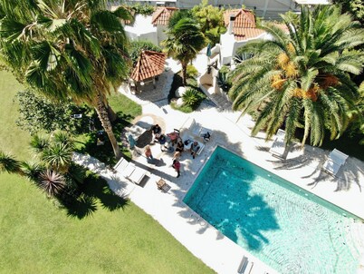 Resort con piscina y jardines 1 hectaria. WiFi:  100Mps, 