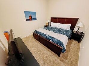 3 bedrooms, iron/ironing board, free WiFi, bed sheets