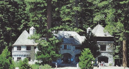 Escape to our Lake Tahoe private home; skiing, hiking, biking, beaches