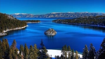 Lago