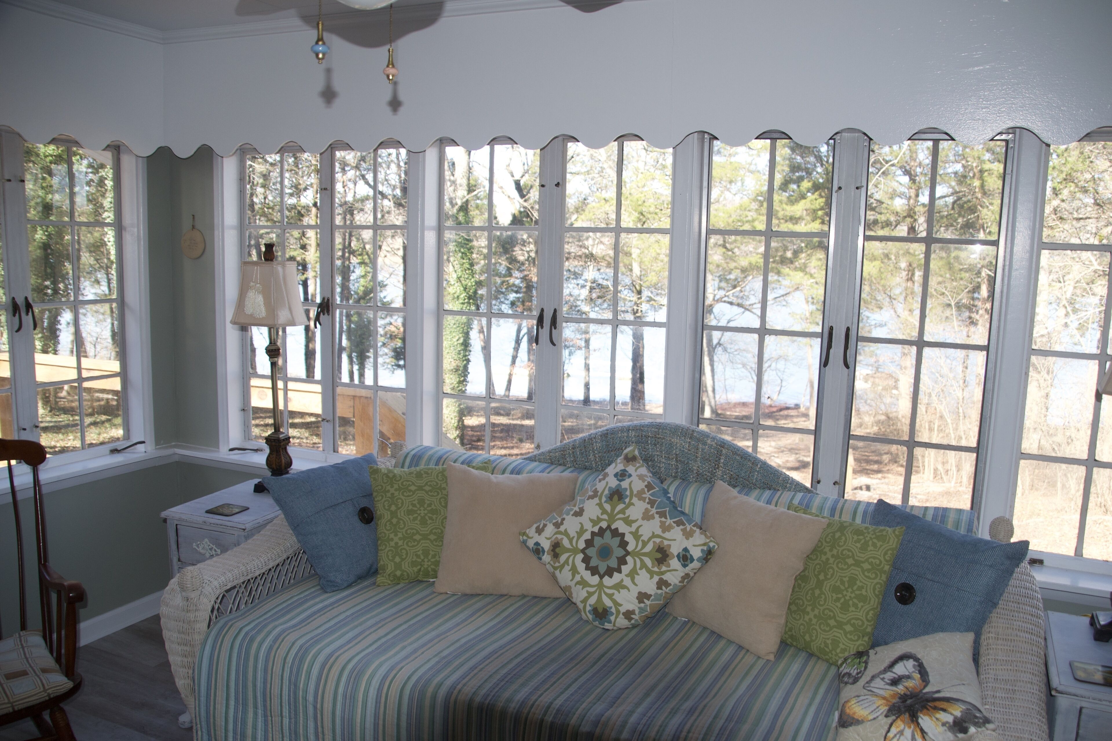 'Wood Duck Inn' Lakefront; Private Dock; Huge Deck