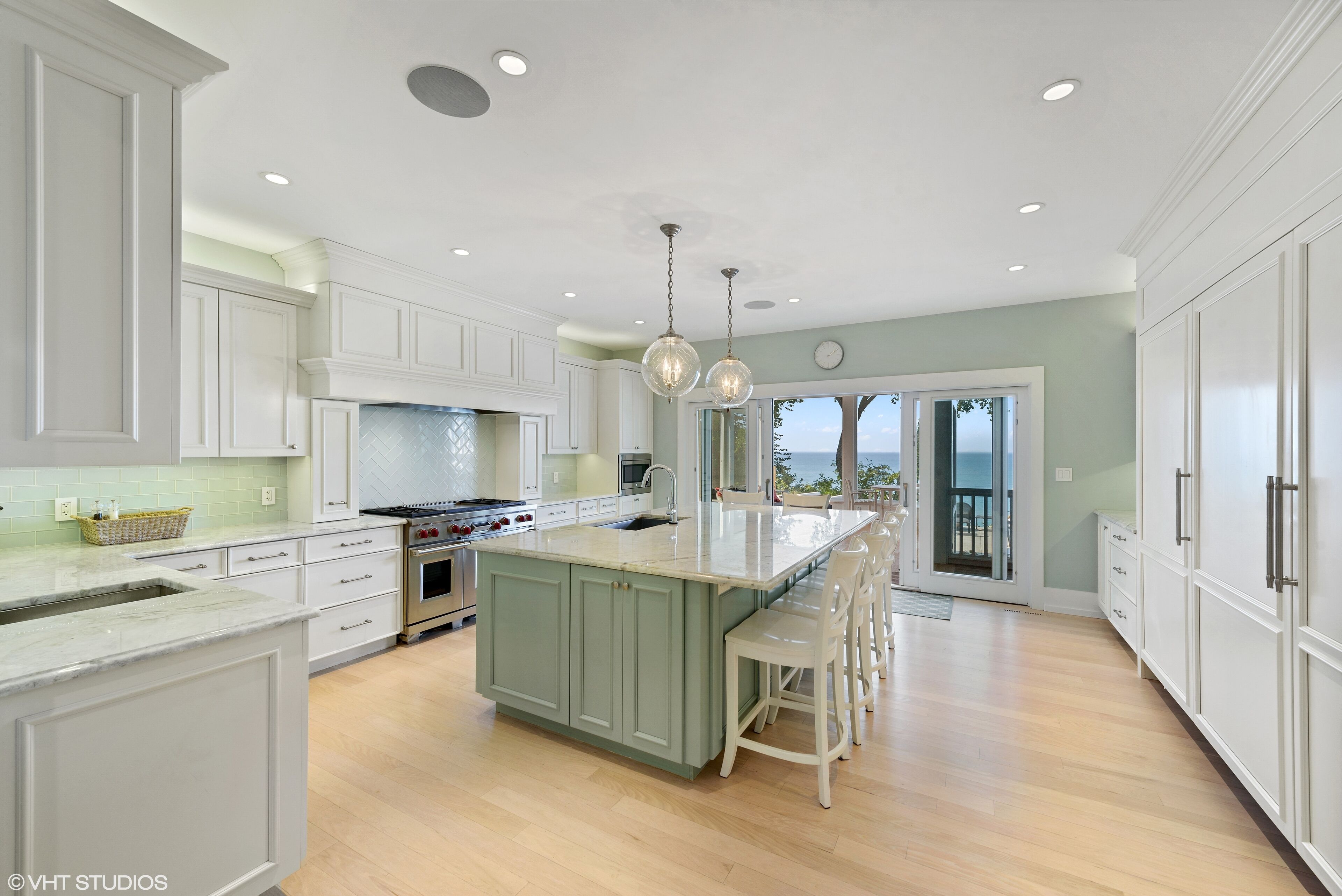  Lakefront Modern Mansion With Heated Pool 9BR's On Private Sandy Beach