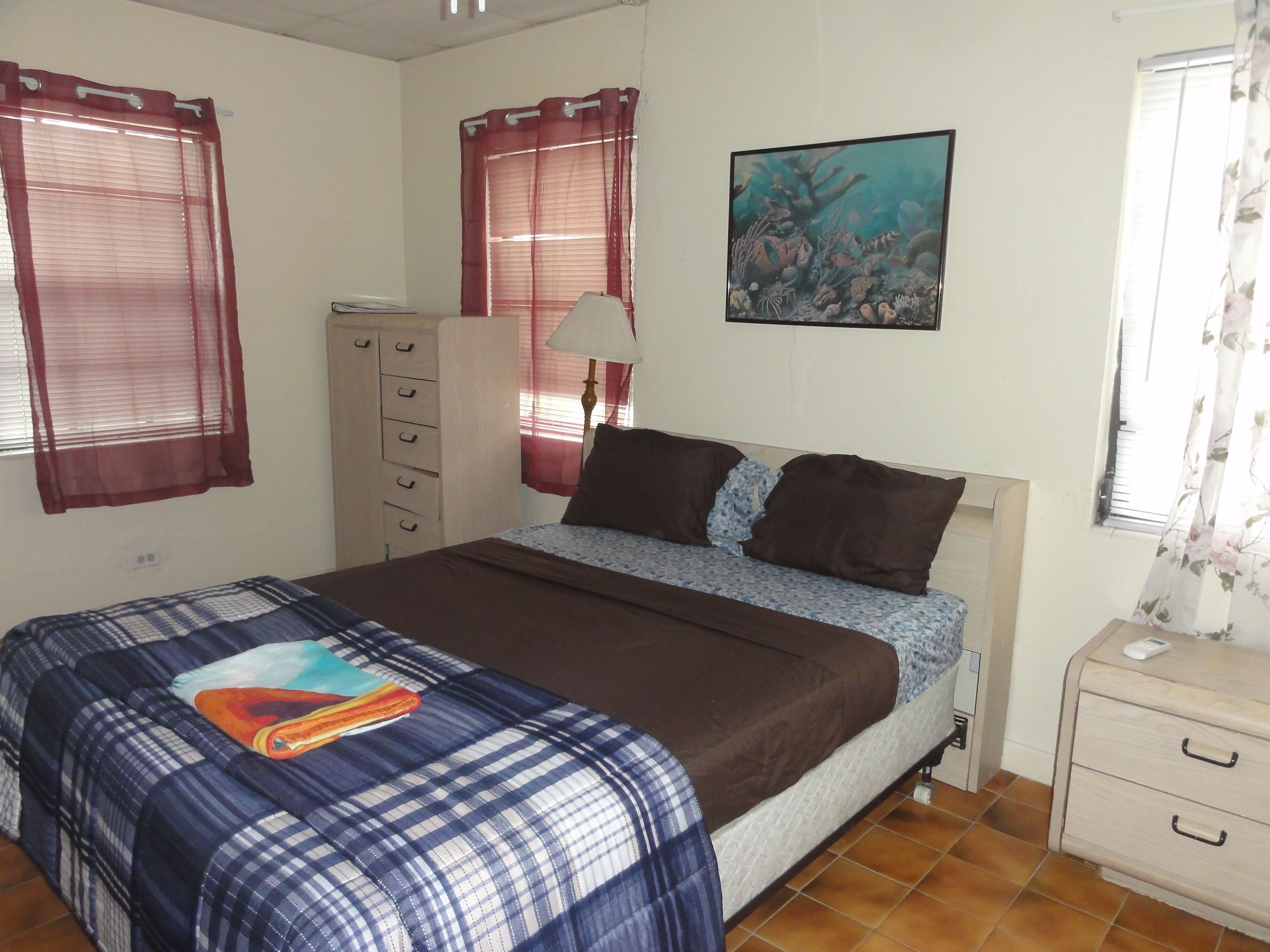 2 makuuhuonetta, ilmainen Wi-Fi, vuodevaatteet