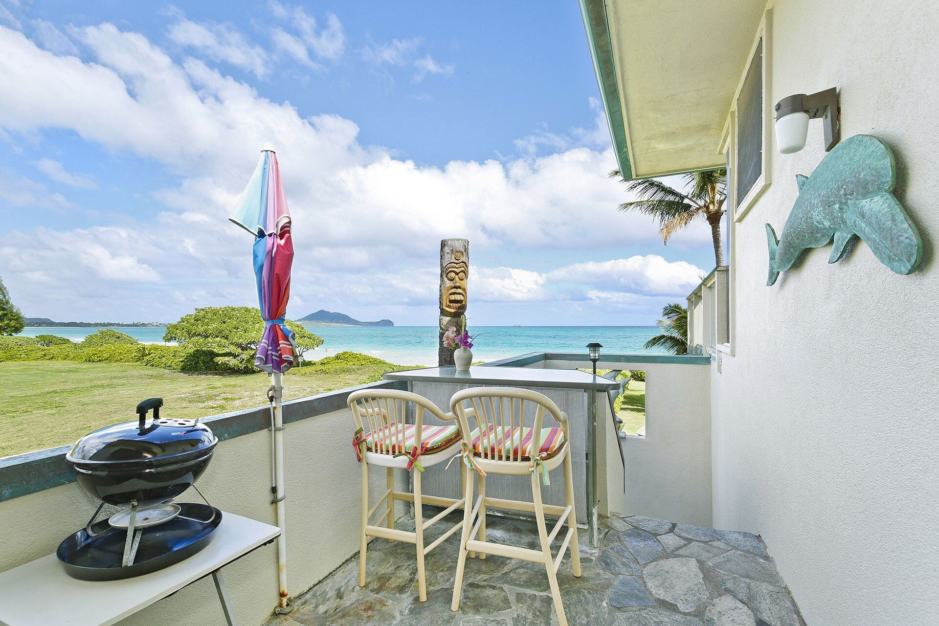 Best Price and Location on Beautiful Kailua Beach!
