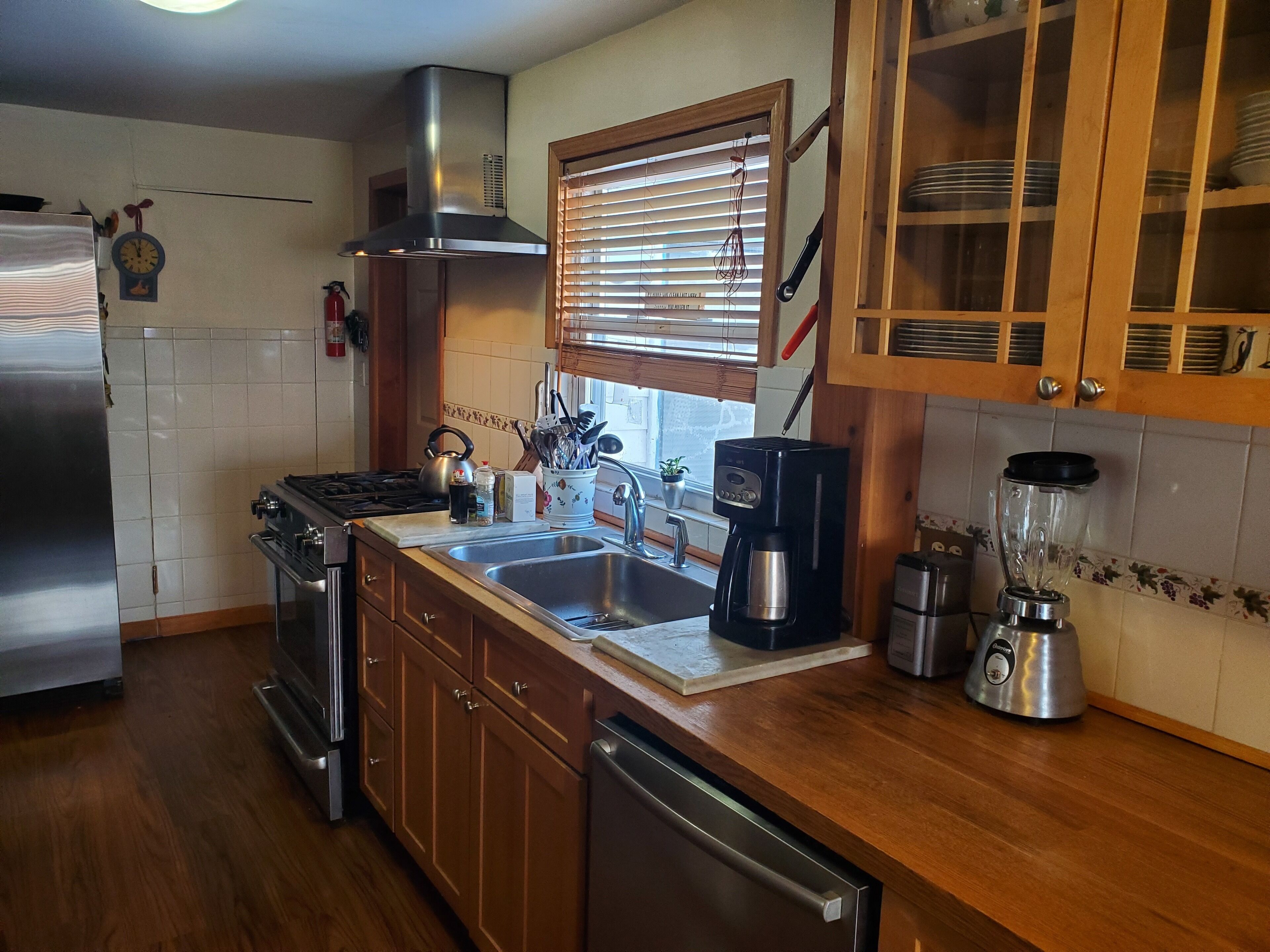 Windham Hot Tub & 1.7 miles from ski slope 