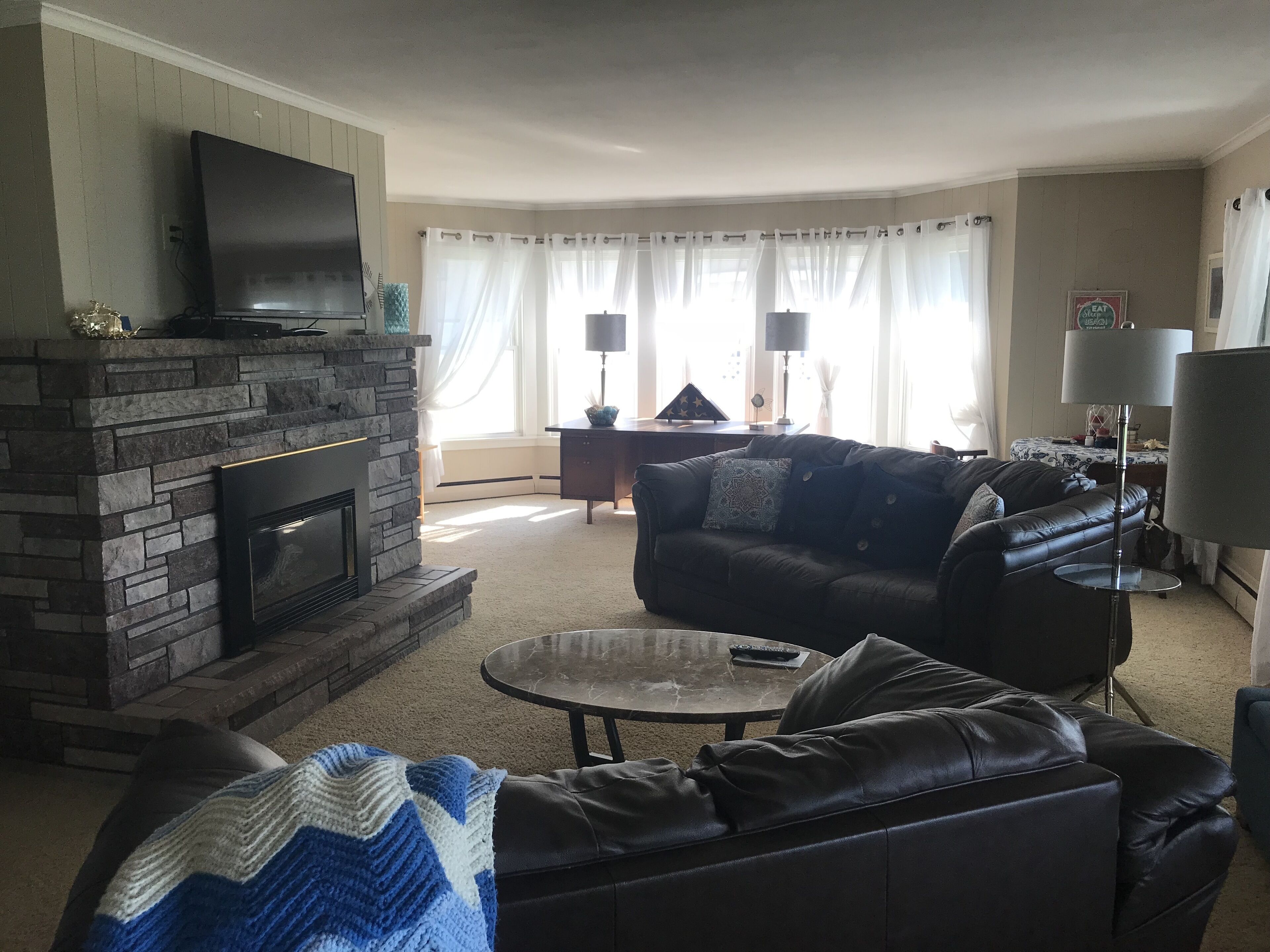 Beautiful year round home at the foot of Owasco Lake