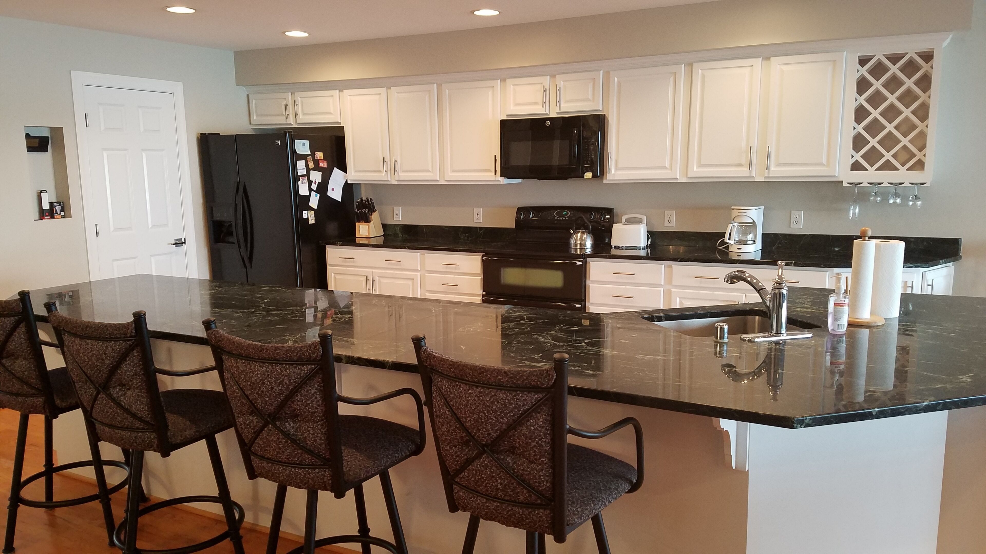 Ultraclean Waterfront Home Annapolis Area-180+ Top Reviews!!