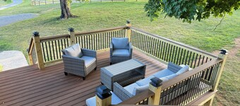 Elegant & Modern Carriage House at Twin Maple Farm