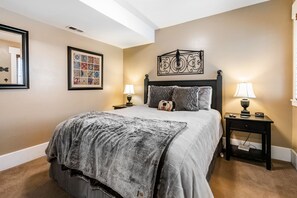 4 chambres, fer et planche Ă repasser, lit parapluie, Wi-Fi gratuit