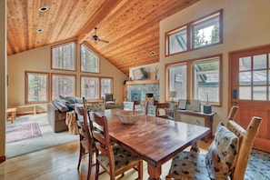 Interior - Family fun at the Ranch! Resort Access. Fireplace (Sisters)