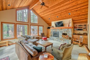 Smart TV, fireplace, DVD player