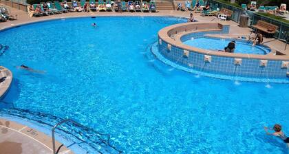 Premier beachfront resort located in the heart of Diamond Beach