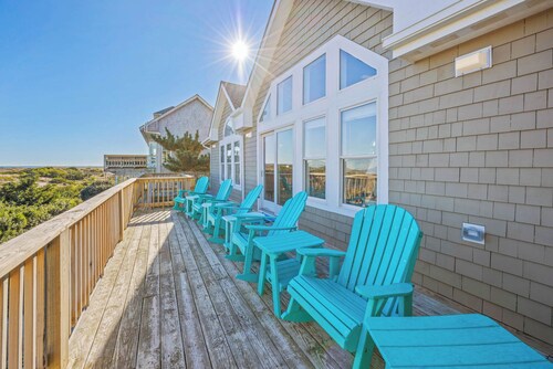 Premier Oceanfront Dog Friendly Home w/ Pool, Hot Tub, EV Charger, and Game Room