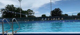 Couples Retreat, on Canal, Walk to Downtown Bonita, Nearby Pool