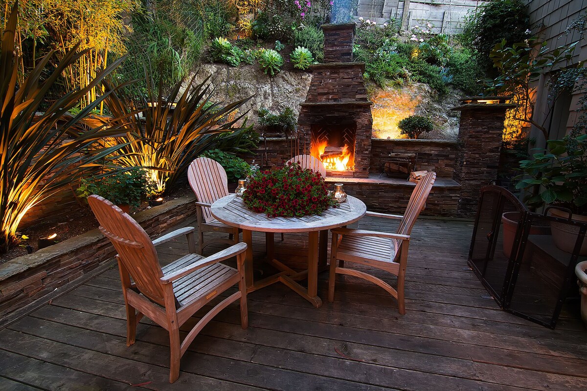 Photo 11 of Super Fun and Fabulous Home: Outdoor Fireplace, Jacuzzi, Ocean Views, Beach