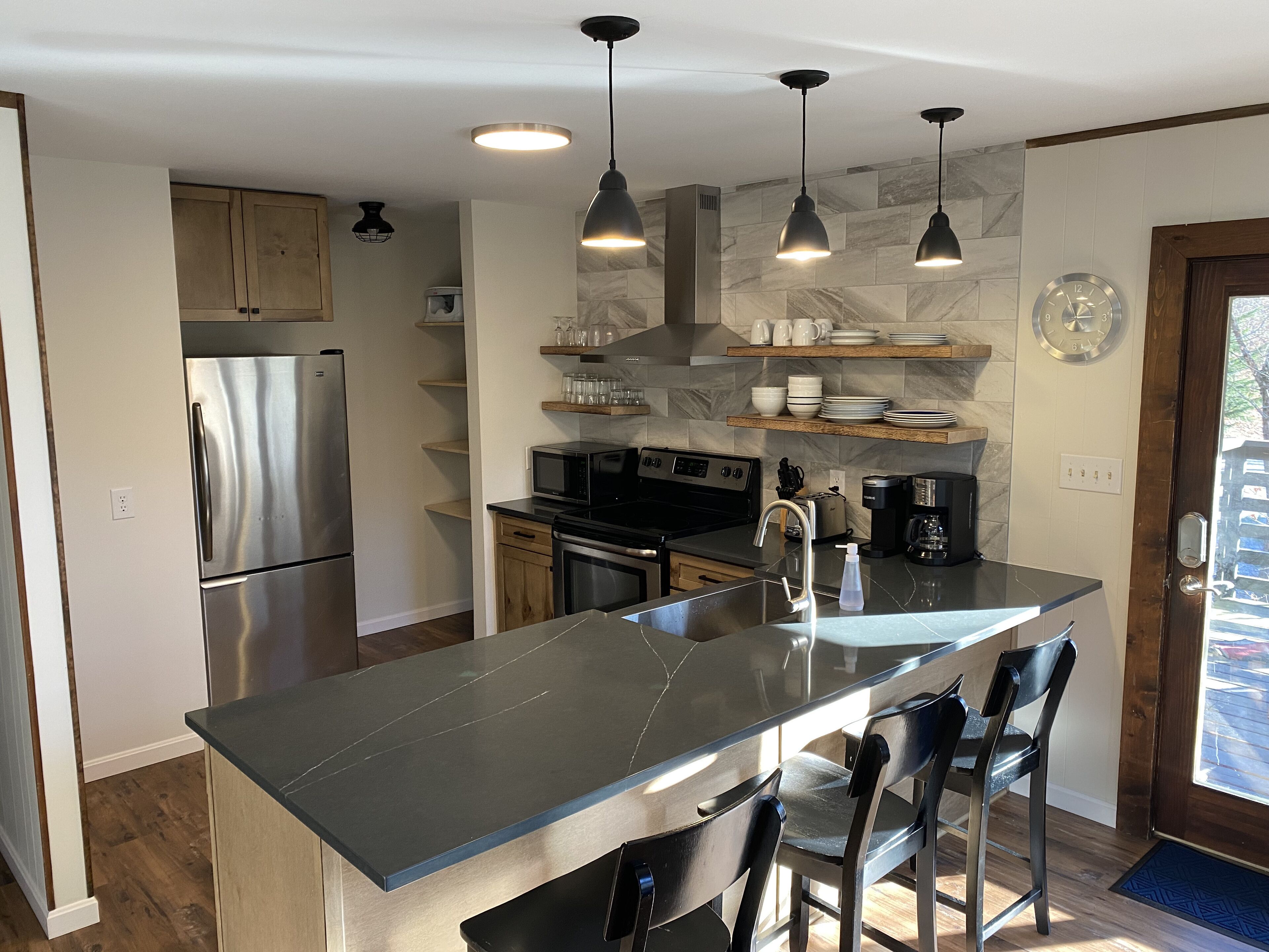 MASSANUTTEN FOR KIDS - Upper Mountain with Playroom and Views of the Slopes!