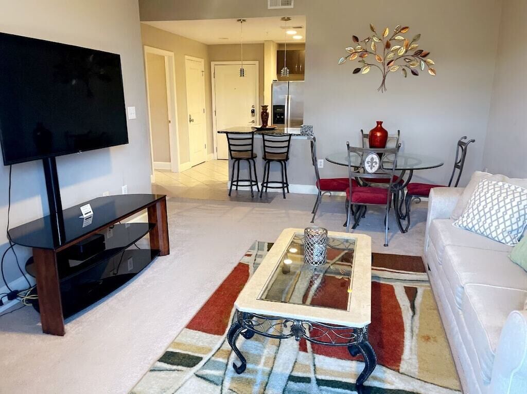 Luxury Oasis by Luxe One