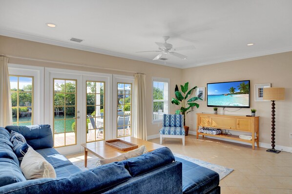 Smart TV, DVD player, books