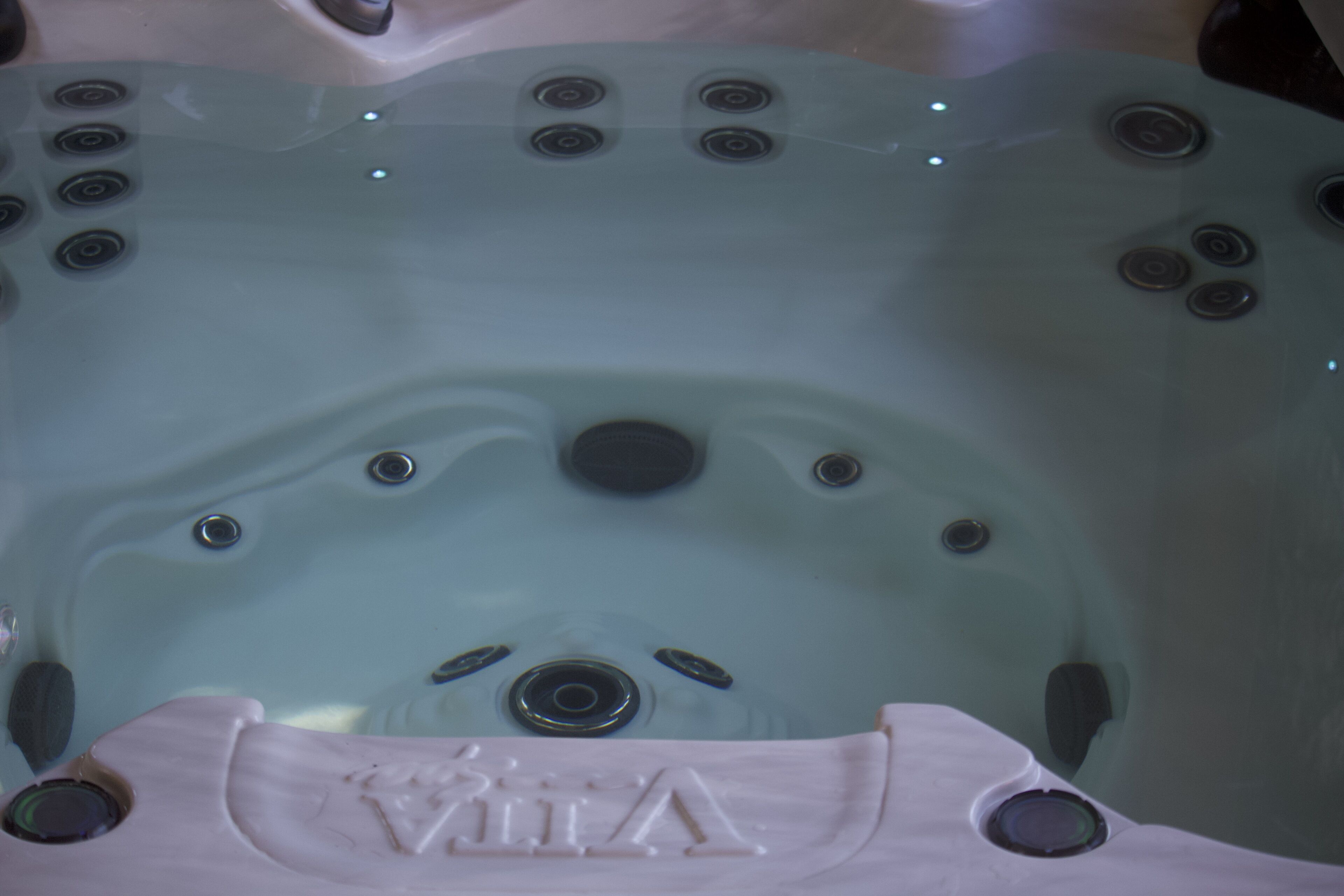 Luxury 4.5 Star 9 Bedroom, 11 Bathroom 6000 Sqft Full European Chalet Rental