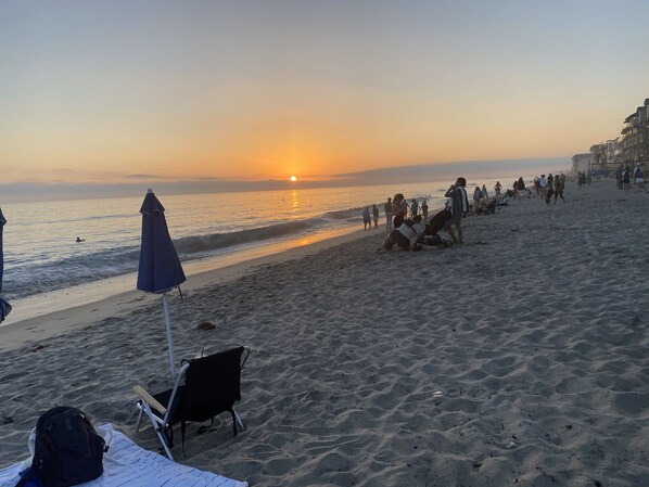 Sun loungers, beach towels