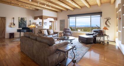 Kokopelli House - Santa Fe 1 kilometrin päässä aukiolta! Upeat näkymät!