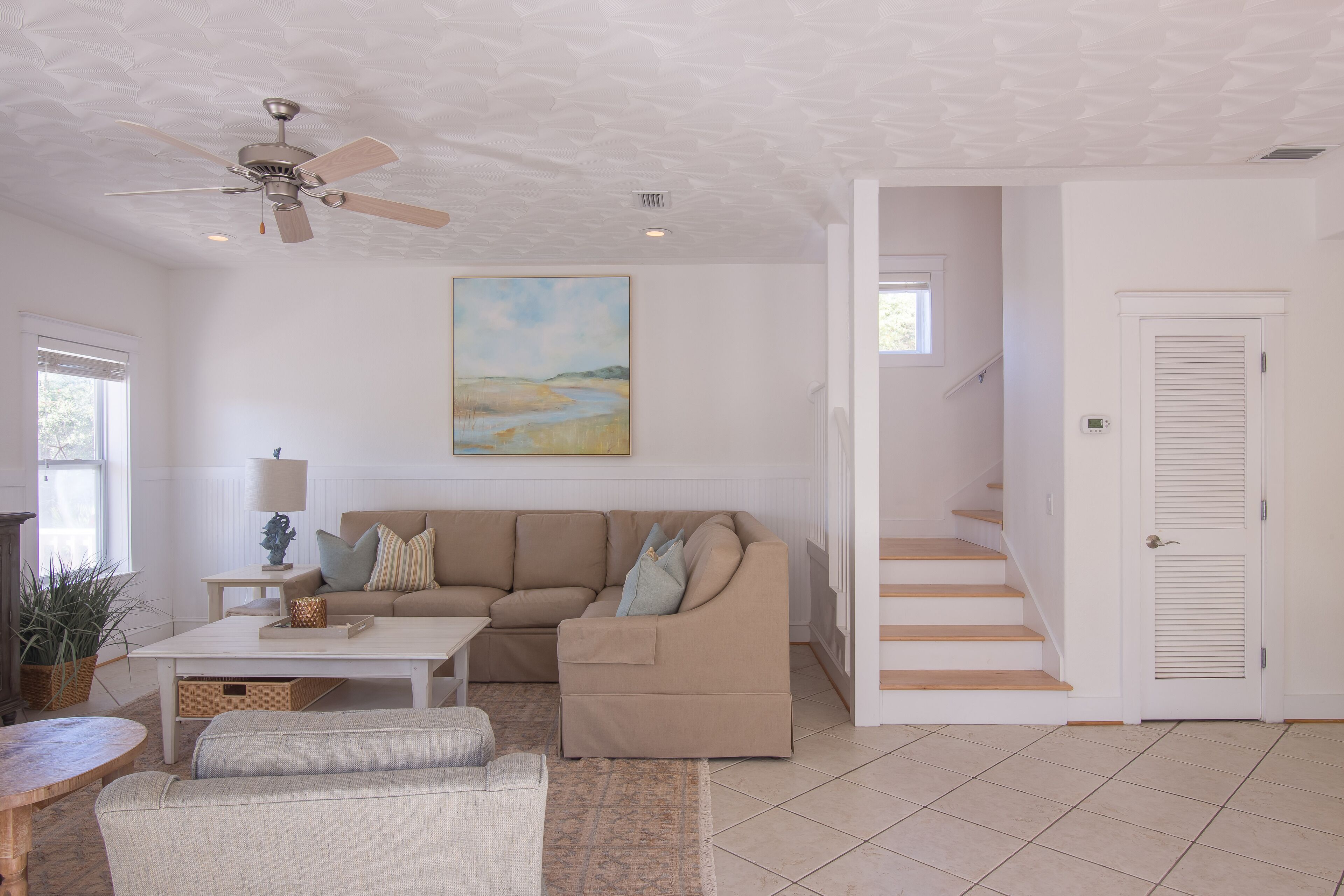 Lovely Coral Reef  5 B/R, 5 Bath, Private Pool.