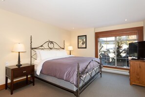 5 chambres, coffre-fort, fer et planche à repasser, Wi-Fi