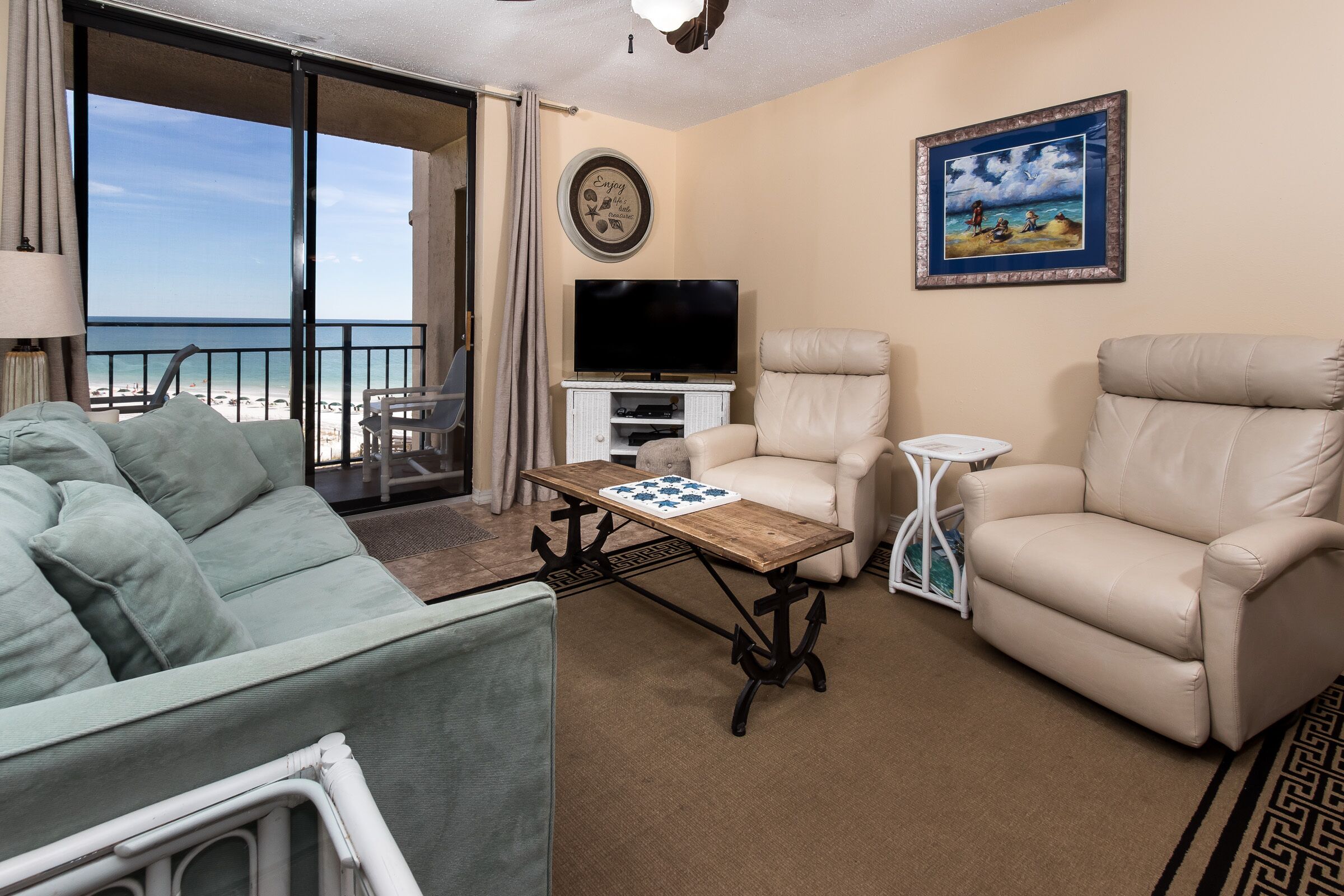 Nautilus, Unit 2608, Sleeps 6, Amazing views! Beach service March to October.