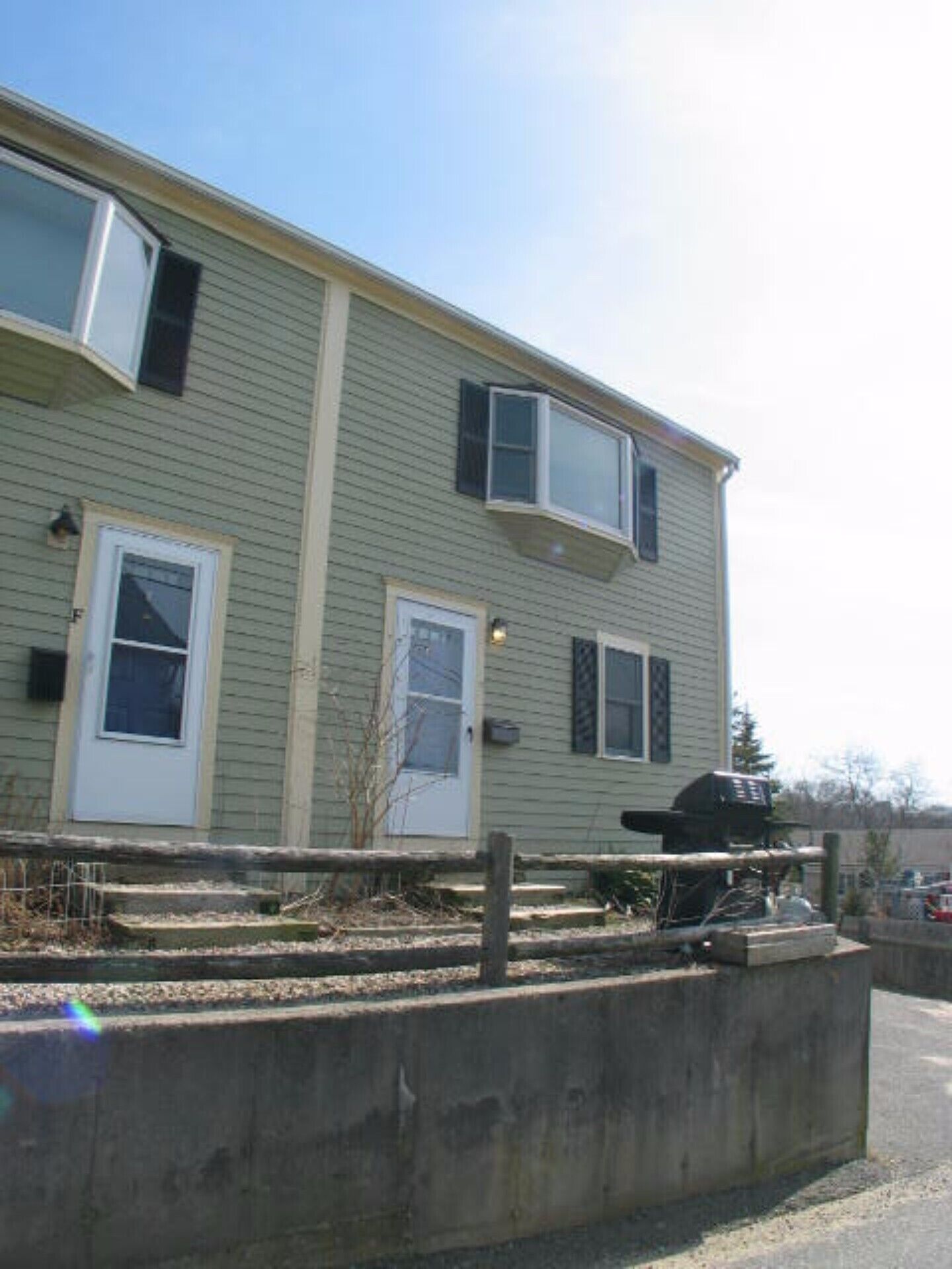 Quiet Area Yet Minutes to Town with Great Water Views #G