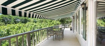 Beautiful, Private & Spacious, Cozy Hamptons Retreat,  Sleeps 15, Peloton Bike+