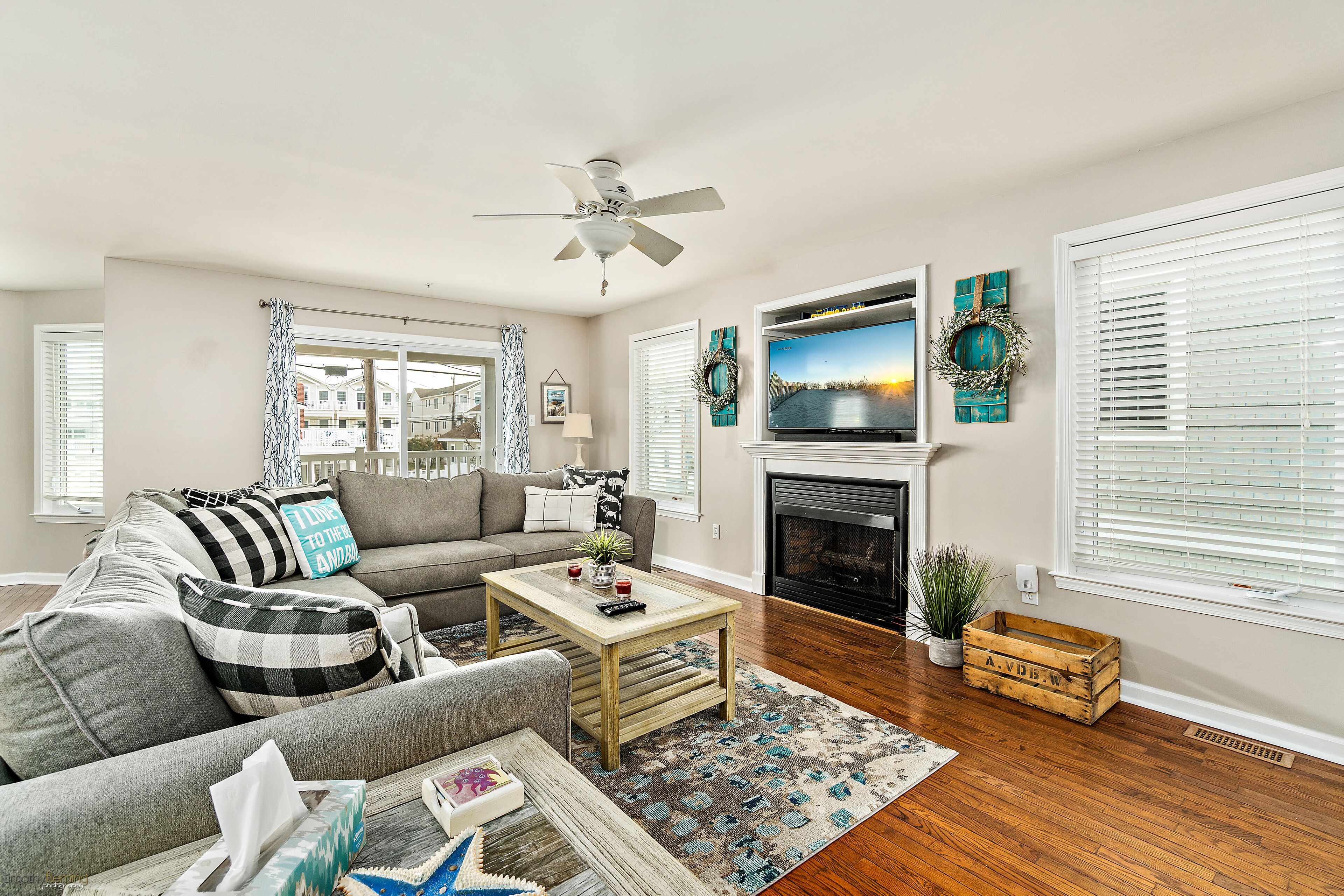 Winter dates available!! Super close to beach, boardwalk and convention center!!