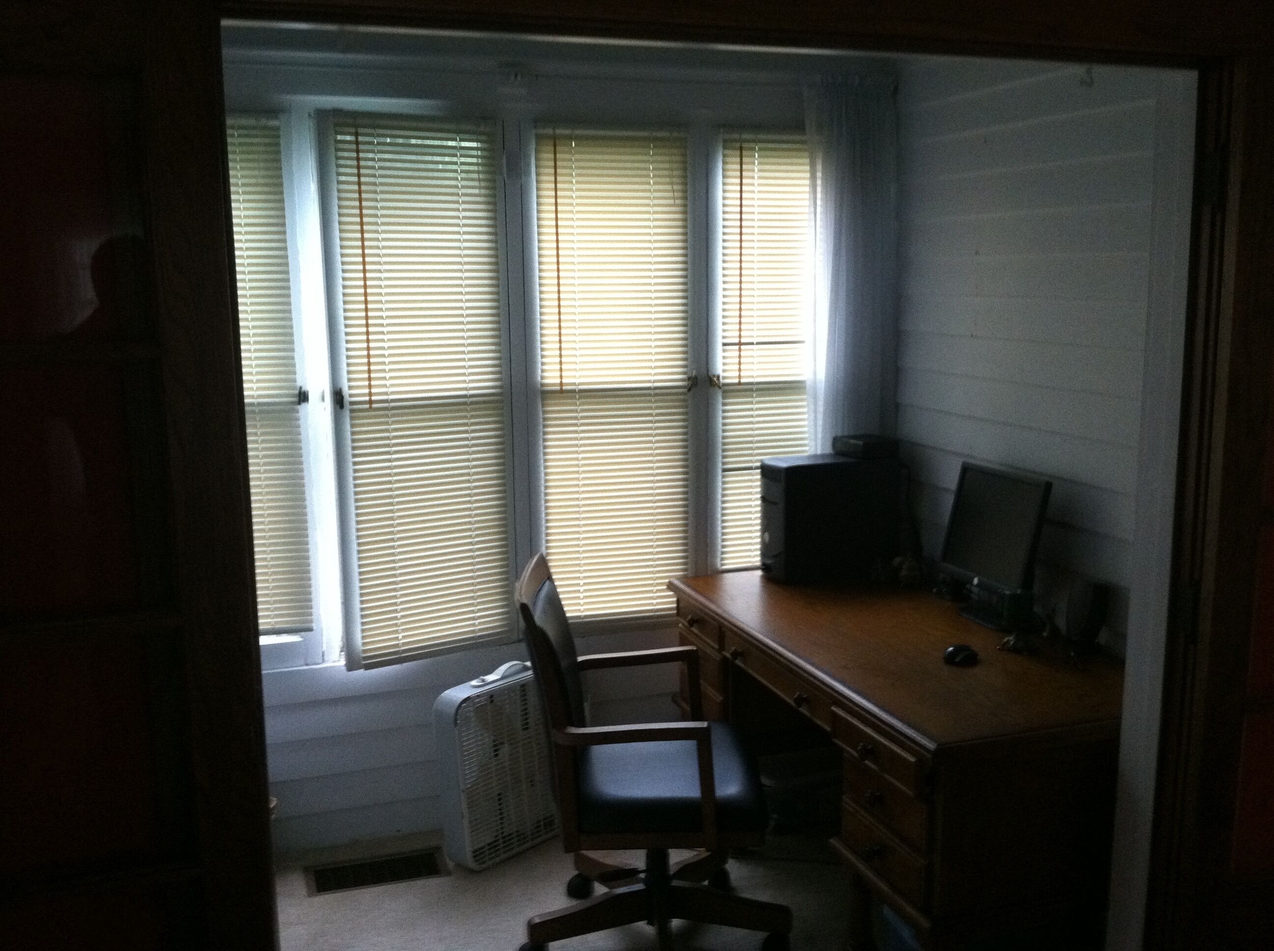 Beautiful Craftsman home 300' from Lake Charlevoix Public Beach