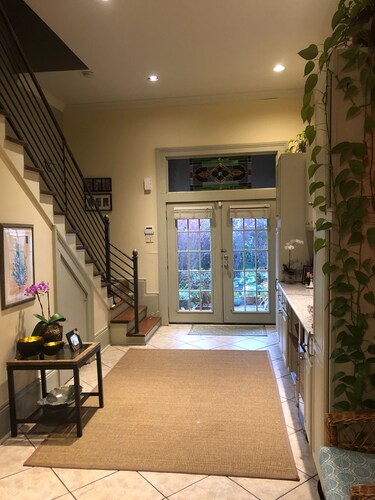 Lovely uptown camelback available; two bedrooms on private floor.