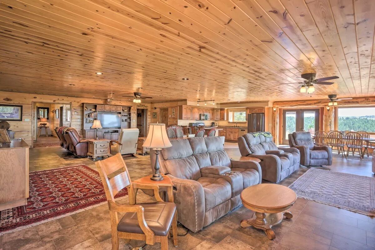 House - Southern Hills Serene Getaway