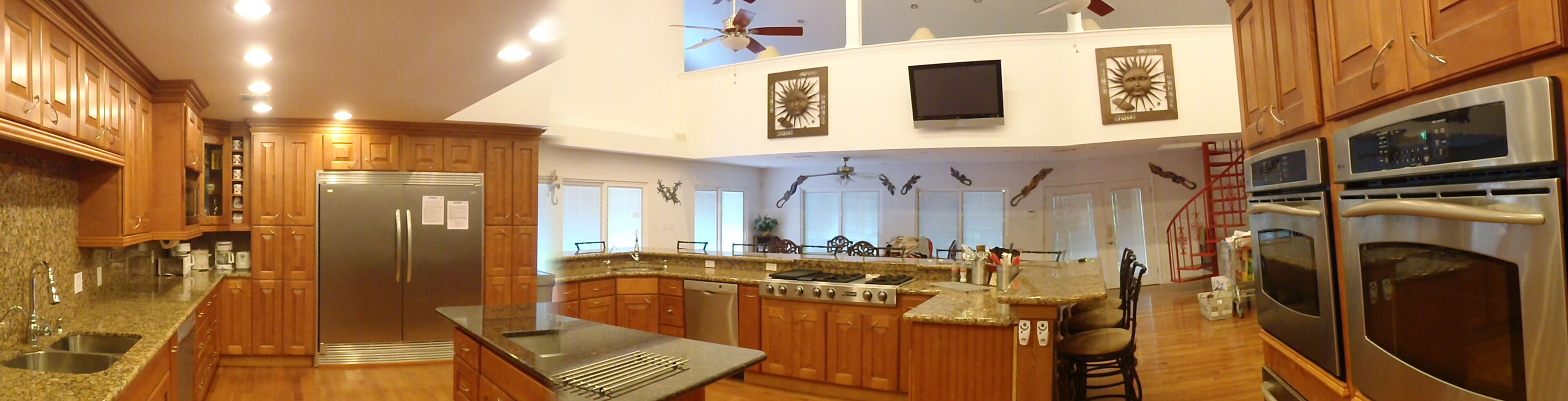 Private Mini Resort! Pool, Hot Tub, Pool Table, on River, + more - Book Today!!