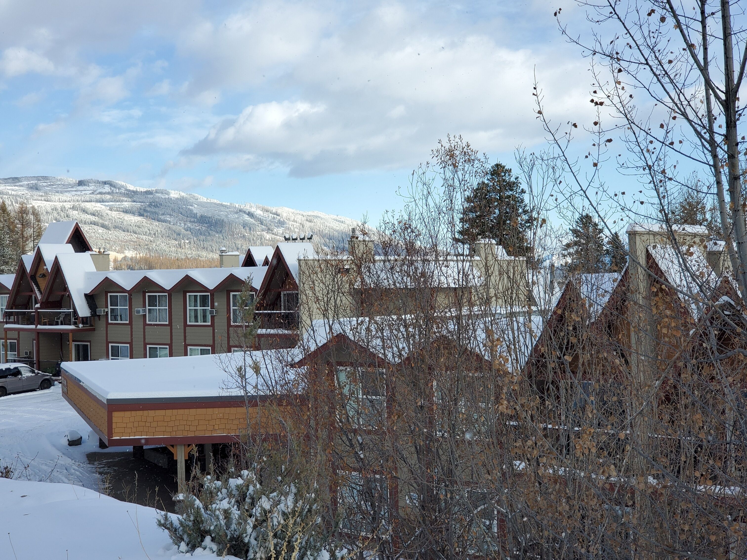 Kimberley, BC ski resort - Ski-in/ ski-out condo right on the mountain