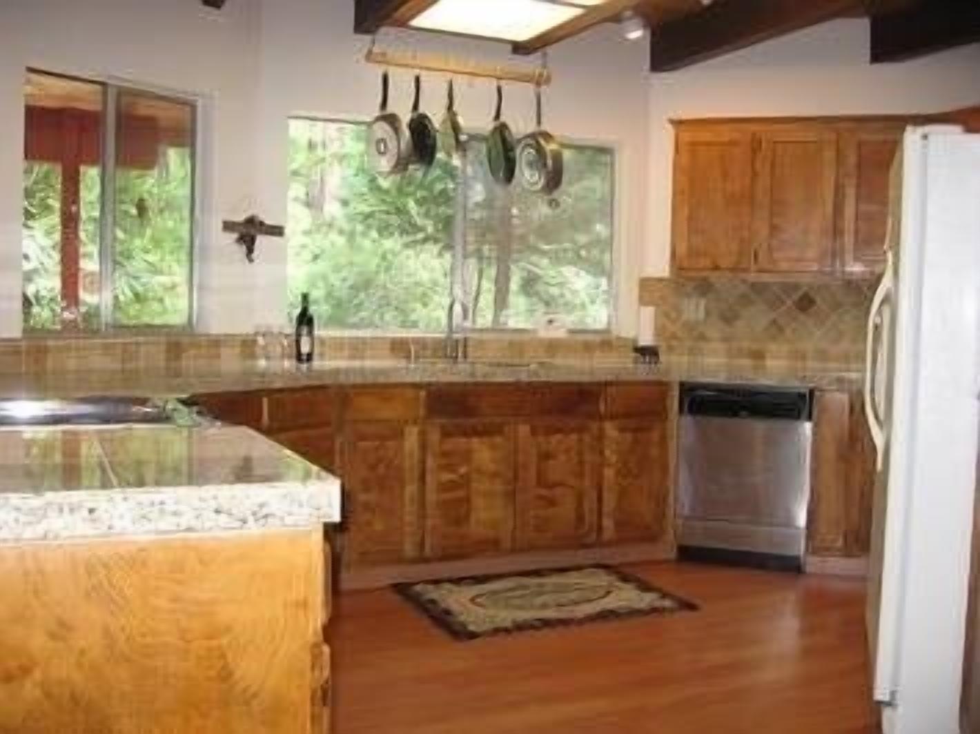 Easy Access to Hwy 4 & w/snow removal. Office set-up for remote work! Toys too!