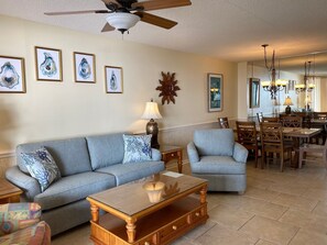 Smart TV, DVD player - Bluewater 304~ Gulf Front-Oversize Balcony, Indoor Heated Pool/Spa (Orange Beach)
