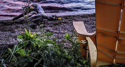 Aislada Cape Breton Ocean Front Vacation Home